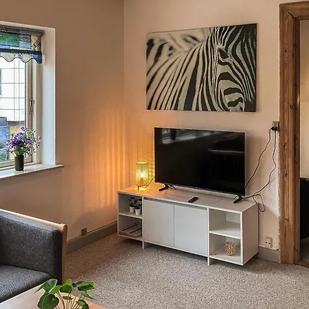 Amazing In With Wifi Apartment
